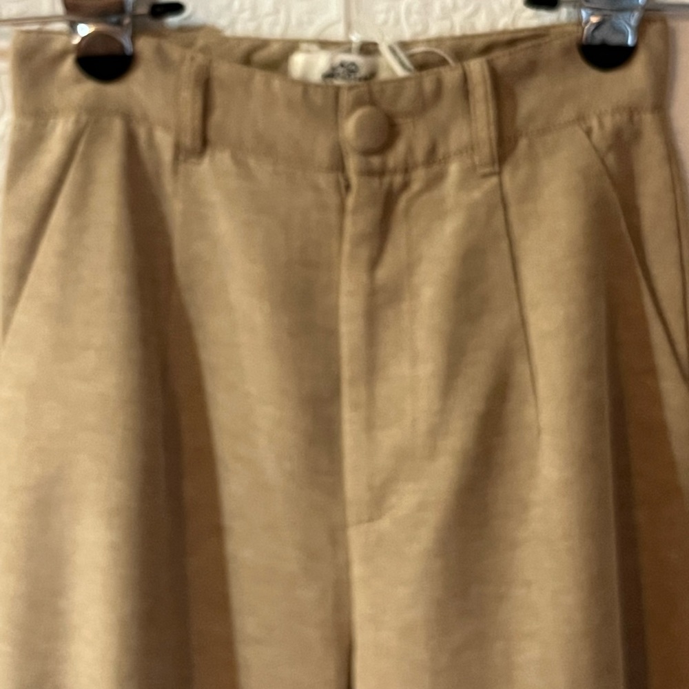 Pants - Picture 4 of 9